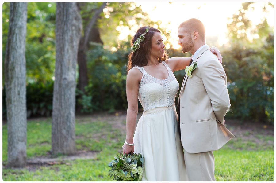 36-Bride-and-Groom-Mike-&-Jordan-Hummingbird-House---Austin-Texas-Wedding-Photography