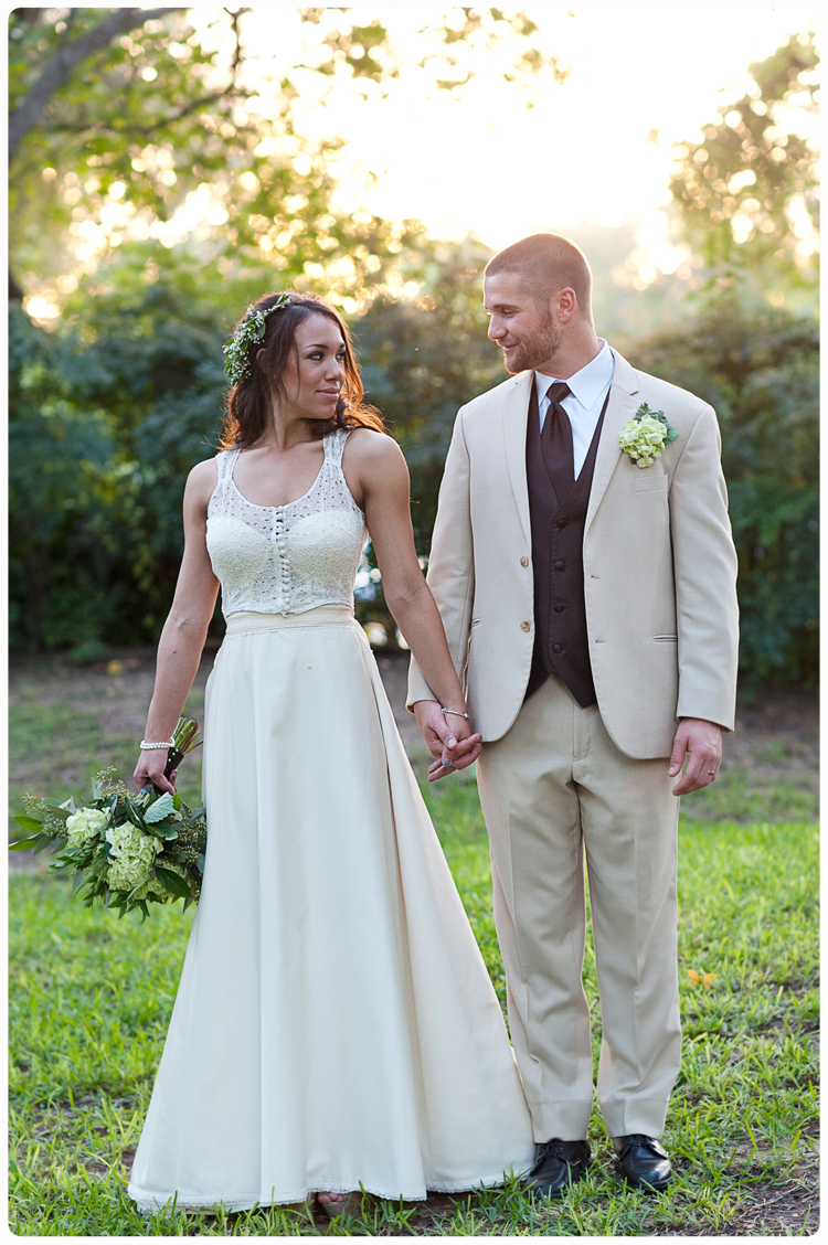 38-Bride-and-Groom-Mike-&-Jordan-Hummingbird-House---Austin-Texas-Wedding-Photography