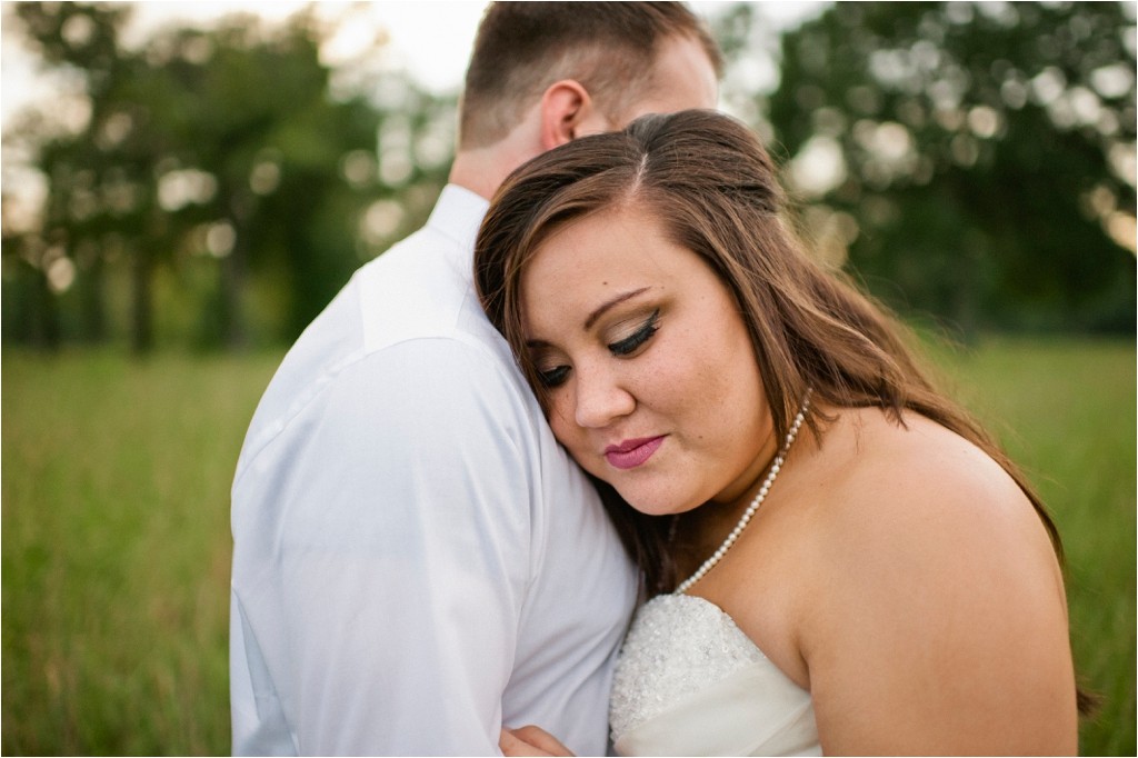 Erika and Ben Wedding Conroe Texas shabby chic carriage house summer outdoor_0026